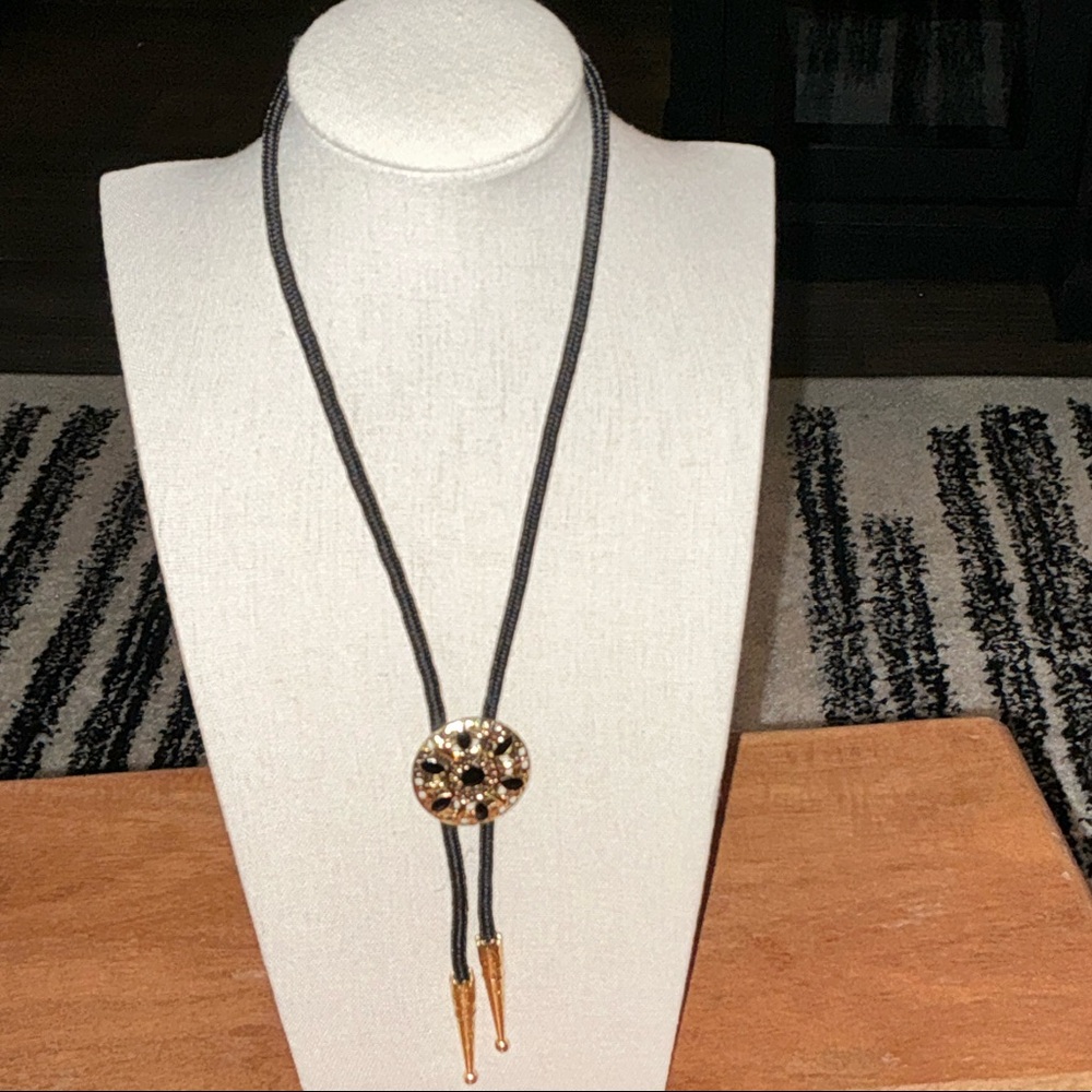 Chic Gold Tone and Black Women's Necklace- Used Condition